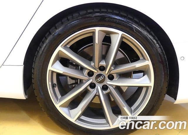 Audi A7 2022 — Şəkil 4/20
