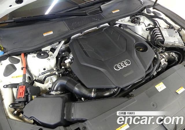 Audi A7 2022 — ფოტო 5/20