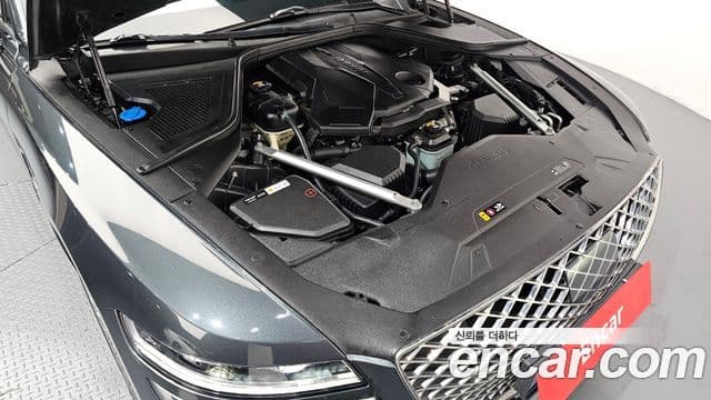 Genesis Electrified G80 2020 — ფოტო 6/20