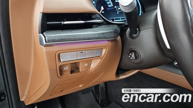 Genesis Electrified G80 2020 — ფოტო 14/20