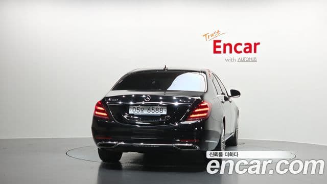 Mercedes-Benz S-Class 2019 — ფოტო 4/20