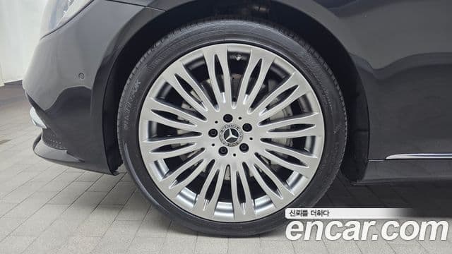 Mercedes-Benz S-Class 2019 — ფოტო 5/20