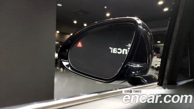 Genesis GV70 2021 — Şəkil 13/20