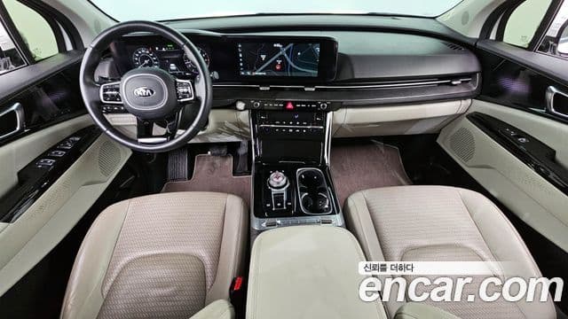 Kia Carnival 2021 — Фото 7/20