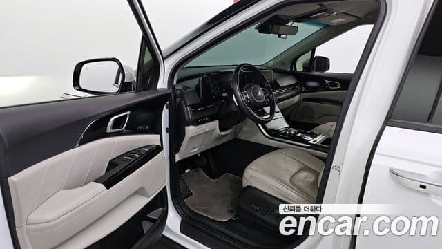 Kia Carnival 2021 — Фото 10/20
