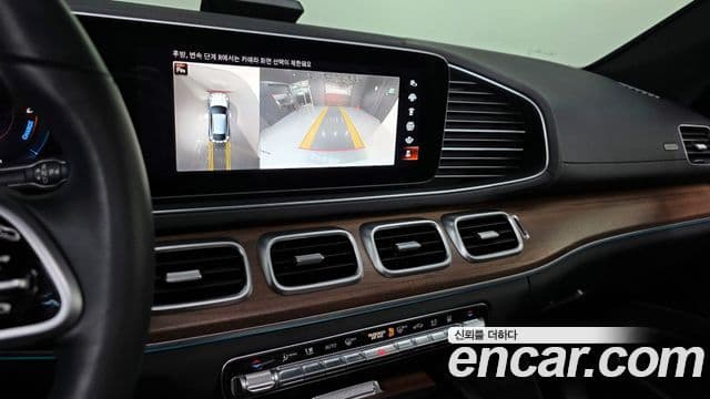 Mercedes-Benz GLE-Class 2022 — фото 15 из 20