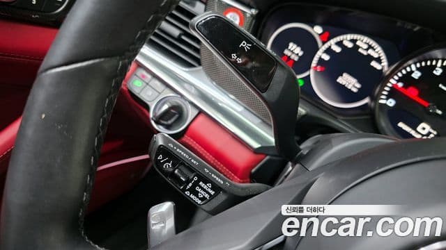 Porsche Panamera 2022 — Şəkil 18/20