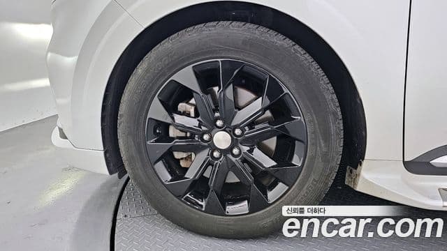 Kia Carnival 2021 — Şəkil 5/20