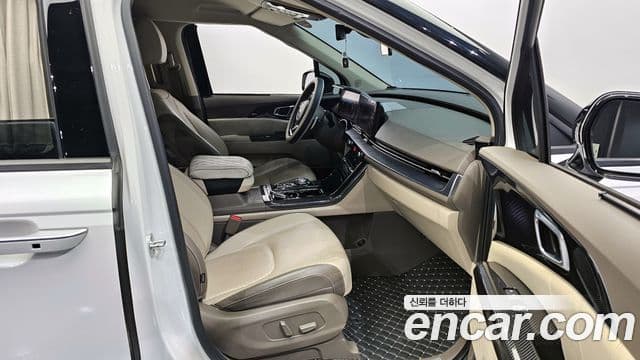 Kia Carnival 2021 — Şəkil 11/20