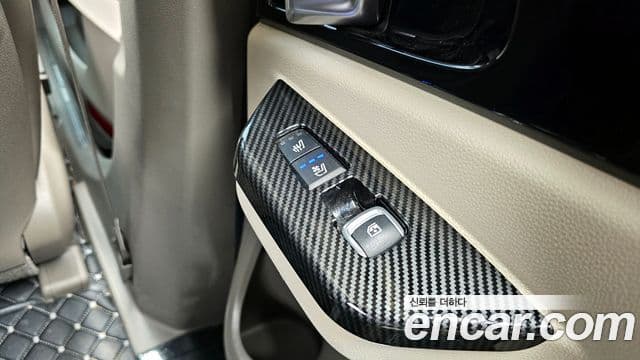 Kia Carnival 2021 — Şəkil 19/20