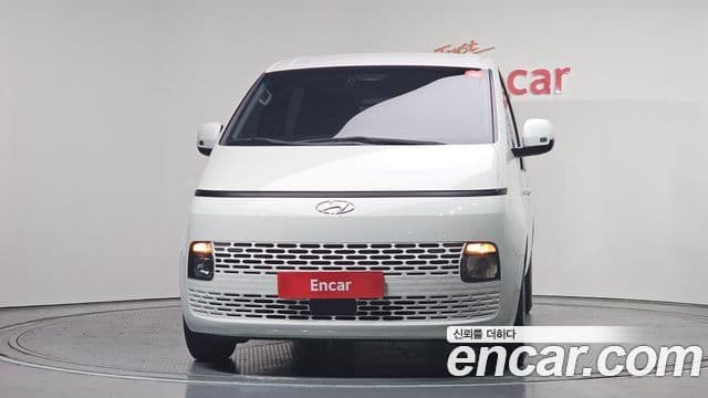Hyundai Staria 2022 — фото 3 из 20