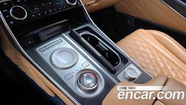 Genesis GV80 2020 — ფოტო 13/20