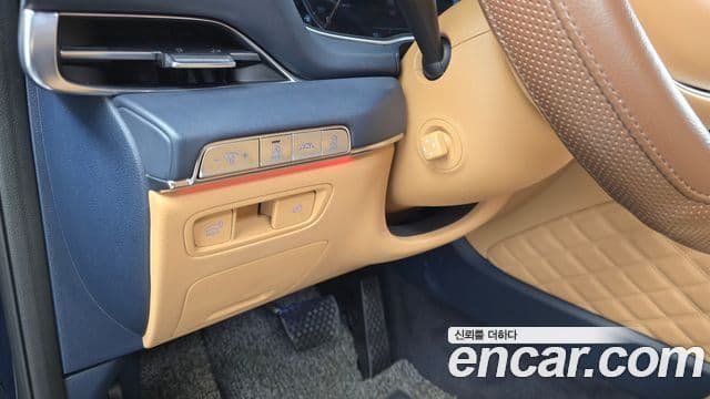 Genesis GV80 2020 — ფოტო 17/20