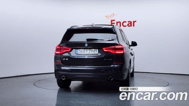BMW X3 2021 — Photo 9/20
