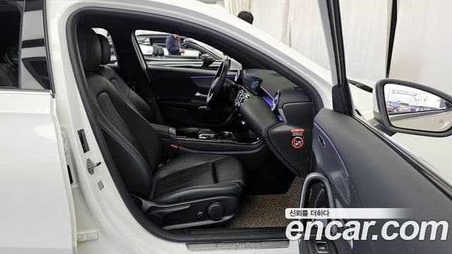 Mercedes-Benz A-Class 2021 — ფოტო 11/20
