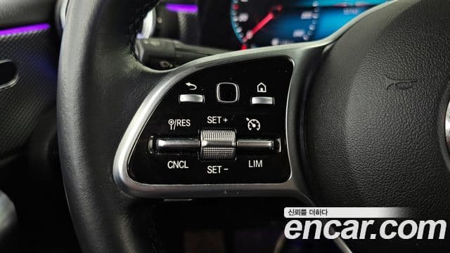 Mercedes-Benz A-Class 2021 — ფოტო 19/20