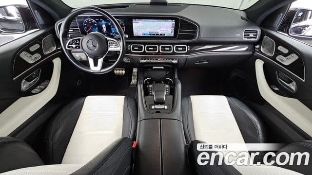 Mercedes-Benz GLE-Class 2023 — ფოტო 7/20