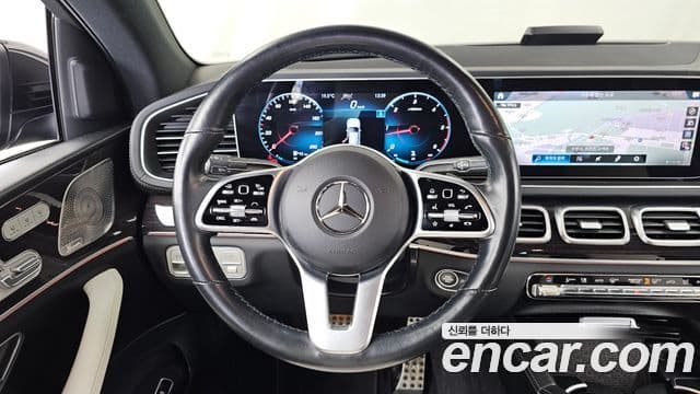 Mercedes-Benz GLE-Class 2023 — ფოტო 13/20