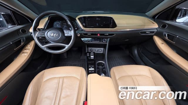 Hyundai Sonata 2020 — ფოტო 7/20