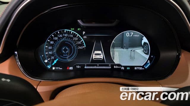 Genesis GV70 2021 — Photo 2/20