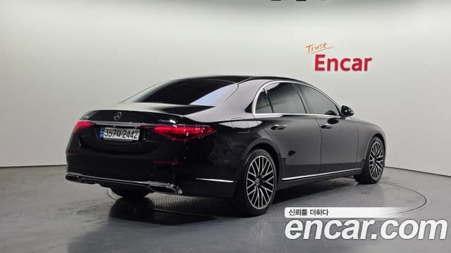 Mercedes-Benz S-Class 2022 — Şəkil 10/20