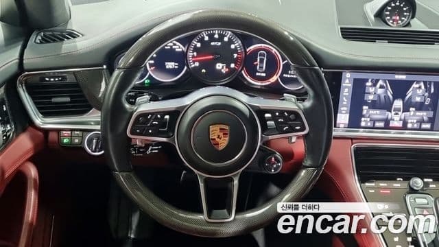 Porsche Panamera 2020 — Şəkil 11/17