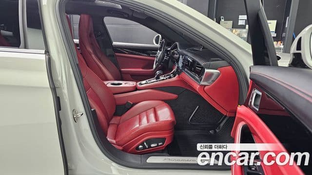 Porsche Panamera 2020 — ფოტო 12/20