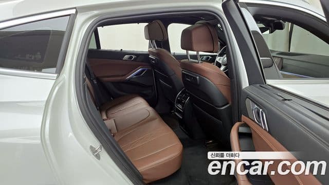 BMW X6 2022 — Şəkil 15/20