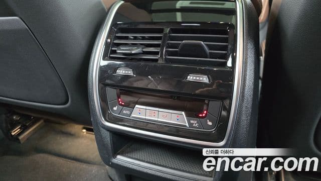 BMW X6 2022 — Şəkil 7/20
