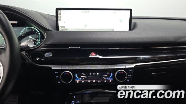Genesis G80 2021 — Şəkil 13/20