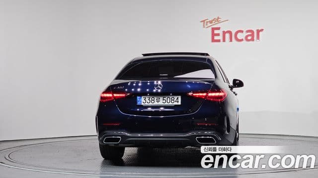 Mercedes-Benz C-Class 2022 — ფოტო 4/20