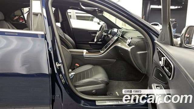 Mercedes-Benz C-Class 2022 — ფოტო 11/20