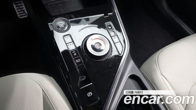 Kia Niro 2025 — ფოტო 9/20