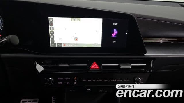 Kia Niro 2025 — ფოტო 14/20