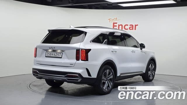 Kia Sorento 2023 — Şəkil 2/20