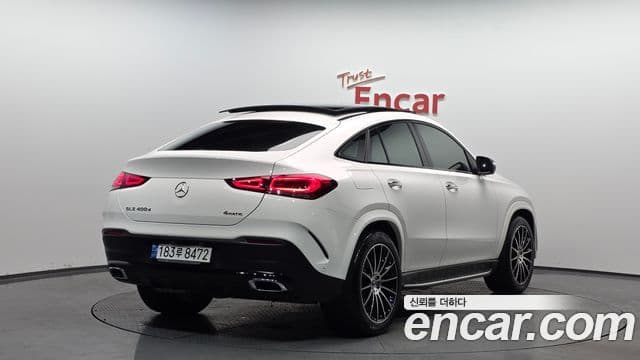 Mercedes-Benz GLE-Class 2022 — фото 2 из 20