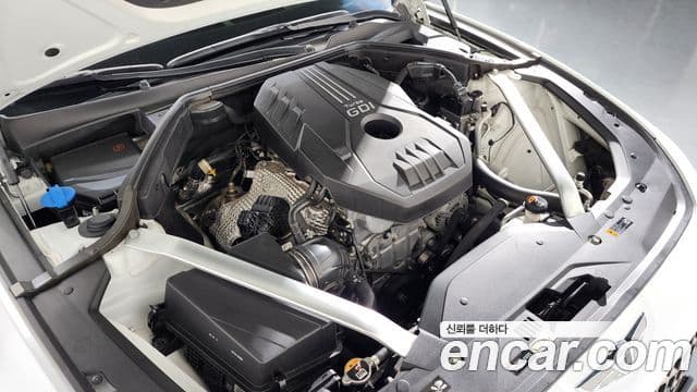 Genesis G70 2021 — ფოტო 5/20