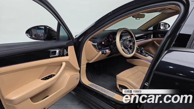 Porsche Panamera 2018 — Şəkil 8/20