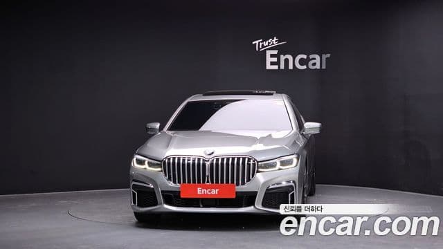 BMW 7 Series 2021 — ფოტო 3/20