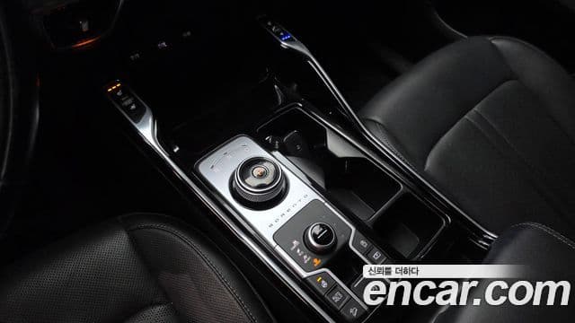 Kia Sorento 2022 — Фото 9/20
