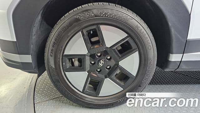 Hyundai Santa Fe 2024 — ფოტო 5/20