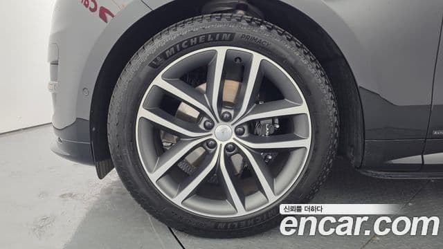 Land Rover Range Rover Sport 2025 — Şəkil 9/20