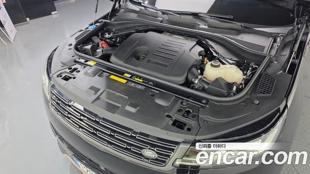 Land Rover Range Rover Sport 2025 — Şəkil 10/20