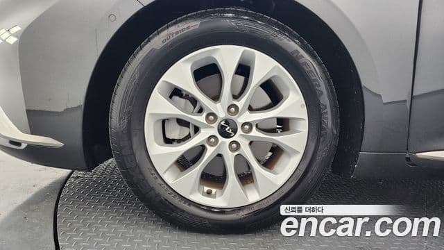 Kia K8 2022 — ფოტო 13/20