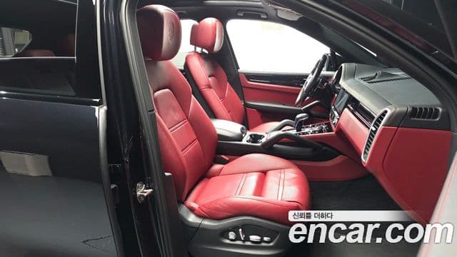 Porsche Cayenne 2020 — Şəkil 10/20