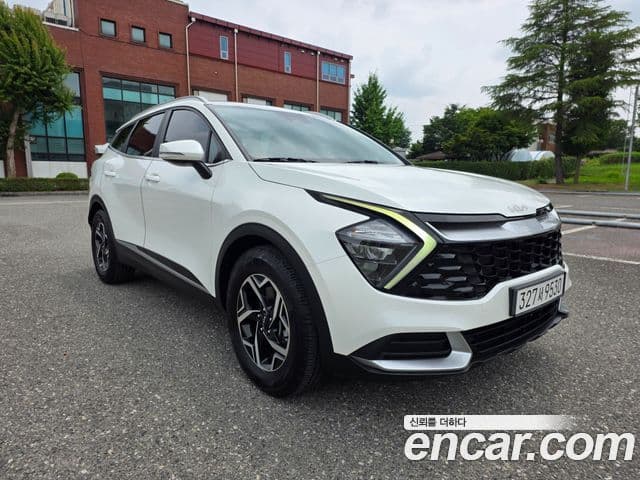 Kia Sportage 2021 — ფოტო 14/20
