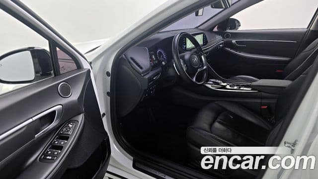 Hyundai Sonata 2022 — ფოტო 10/20