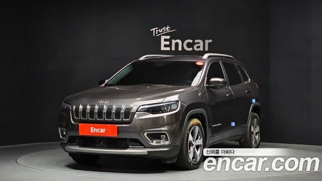 Jeep Cherokee 2021 — ფოტო 6/20