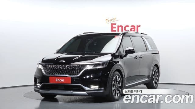 Kia Carnival 2021 — Фото 1/20