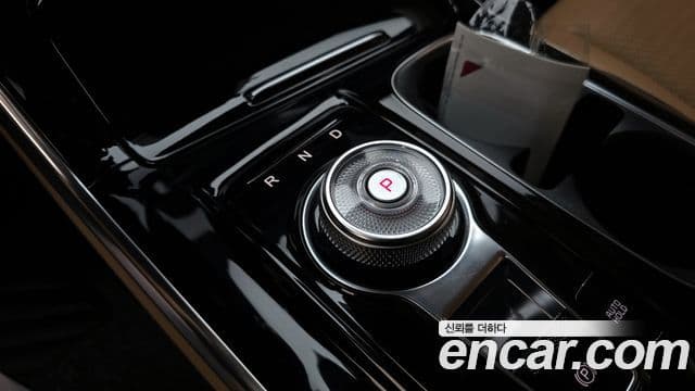 Kia Carnival 2021 — Фото 9/20